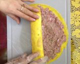 Hình bước làm 5 của món Trứng cuộn thịt nạc