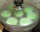 Foto langkah ke 4 dari resep Bolu Kukus Mekar Tanpa Soda.
