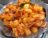 Foto langkah ke 4 dari resep Sambal goreng kentang teri.