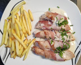 Foto del paso 5 de la receta: Palitos de pollo con bacon y salsa gorgonzola