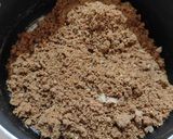 A picture of step 4 of Dry Fruit Gond Laddu.