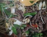 Foto del paso 7 de la receta: Tallarín saltado con carne 🧧
