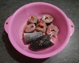 Hình bước làm 1 của món Cá lóc sốt gừng
