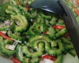 Foto langkah ke 5 dari resep Tumis Pare Terasi.