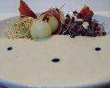 Foto del paso 14 de la receta: Ajoblanco de melón con ensalada de germinados y brocheta de melón con jamón