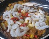 இறால் தேங்காய் பால் கறி(prawns coconut milk curry recipe in tamil) ரெசிபி ஸ்டேப் 4 புகைப்படம்
