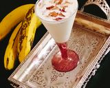 A picture of step 3 of Vegan Banana Almonds milkshake.