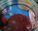 Foto langkah ke 2 dari resep Strawberry Milky Creamy Matcha.