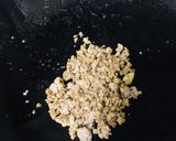 雪𥚃紅（雪菜炒肉末）的食譜步驟3照片