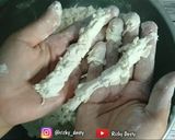 Foto langkah ke 7 dari resep Sosis Kentucky Krispi (6 sosis jadi 24pcs).