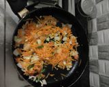 A picture of step 4 of Chicken chilli.