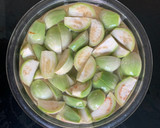 A picture of step 2 of Green Curry with Pork Balls.