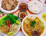 Hình bước làm 6 của món Bún Bò Huế Giò Heo Huyết Chả