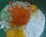 Foto langkah ke 3 dari resep Mie goreng katsu simple😃 bunda arkha.