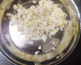मद्रासी लहसुनी चावल (Madrasi lahsuni chawal recipe in Hindi) रेसिपी चरण 1 फोटो