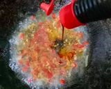 Foto langkah ke 3 dari resep Telur Ceplok Saus Tiram.