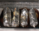 Foto del paso 4 de la receta: Rollitos de pechuga de pollo bañados en salsa bechamel con queso