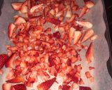 Foto del paso 3 de la receta: Fresas con crema tipo helado
