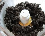 A picture of step 2 of Cookies and Cream Cake Pops.