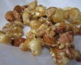Banana and Caramel Nut Cake recipe step 2 photo