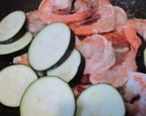 A picture of step 4 of Soy Sauce Shrimp Scampi.