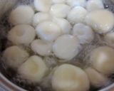 A picture of step 5 of Shiratama Dango Dumplings.