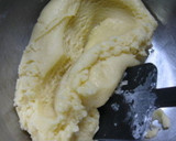 A picture of step 3 of HANAMI DANGO Cookies.