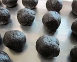 A picture of step 3 of Cookies and Cream Cake Pops.
