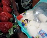 A picture of step 1 of Sweet Snowmen.