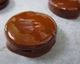 Peppermint and Chocolate Covered Oreo recipe step 3 photo