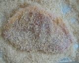 A picture of step 5 of Tonkatsu (Deep-fried Pork Cutlet).