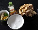 Foto langkah ke 1 dari resep Kare ayam tahu bumbu instan.
