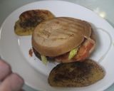Foto del paso 9 de la receta: Hamburguesa con patatas asadas
