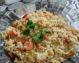 Foto langkah ke 4 dari resep Nasi goreng bakso + sosis tanpa kecap.