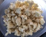 A picture of step 1 of Roasted cauliflower and chickpeas.