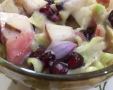 A picture of step 3 of Creamy salad.