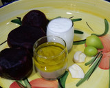 A picture of step 1 of Beetroot dip.