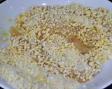 A picture of step 4 of Crunchy Fried Chicken with Lemon and Ginger.