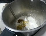 A picture of step 3 of Ginger oat biscuits with dark chocolate.