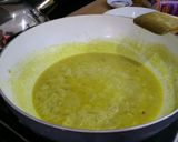 A picture of step 7 of Sweet and spicy prawn curry.