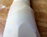Hình bước làm 1 của món Măng luộc chấm muối vừng