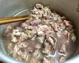 Hình bước làm 2 của món Sáo bò xào cần tỏi