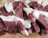 Hình bước làm 1 của món Thịt kho trứng cút