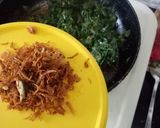 Foto langkah ke 4 dari resep Tumis daun singkong.
