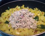 A picture of step 6 of Raw Papaya Thoran !.