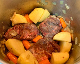 Foto del paso 5 de la receta: Carrilladas con puré,plato único!