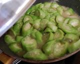 Hình bước làm 2 của món 🌱 Mướp Hương Xào Chay (Vegan)