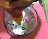 Gambar langkah 2 resipi Blueberry Smoothie.
