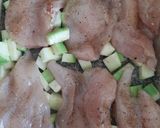 Cukkinis mozzarellás csirkemell recept fázis 1 fotója