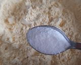 A picture of step 1 of Besan ka papad.